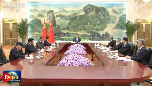 習近平會見老撾人民革命黨中央總書記、國家主席特使沙倫賽